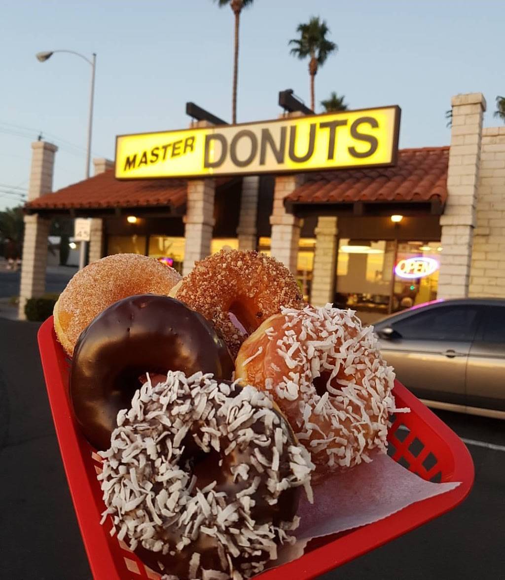 Master Donuts | 2300 E Desert Inn Rd #11, Las Vegas, NV 89169, USA | Phone: (702) 796-1790