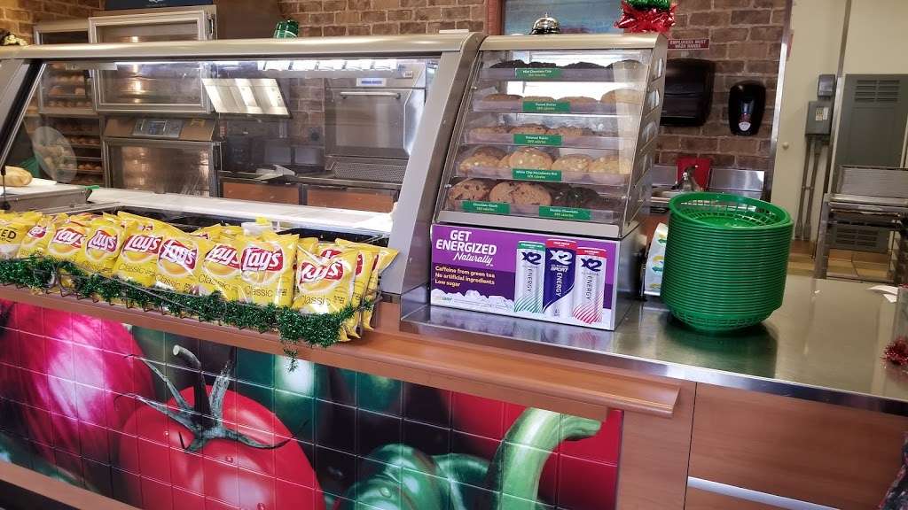 Subway | 1320 S 14th St, Leesburg, FL 34748, USA | Phone: (352) 326-0210