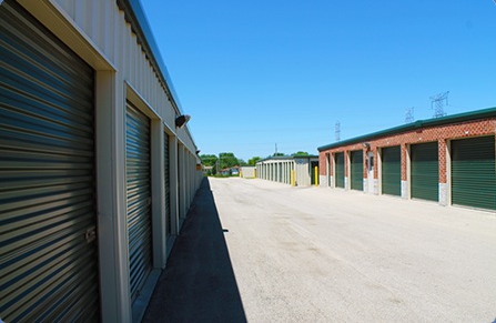 Infinite Self Storage - Joliet | 1397 N Larkin Ave, Joliet, IL 60435, USA | Phone: (815) 725-1799