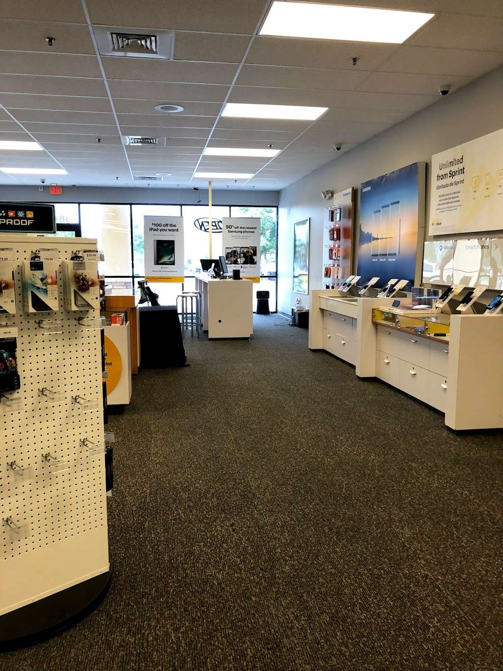 Sprint Store | 3843 Pleasant Hill Rd a102, Kissimmee, FL 34746, USA | Phone: (407) 343-4630