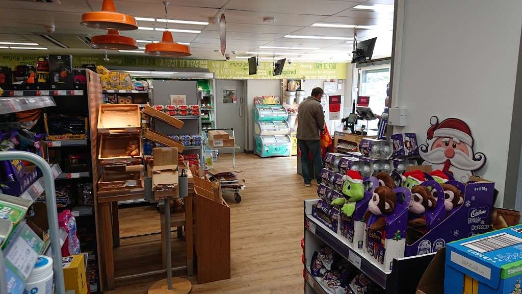 Co-op Food - Lane End | 77 Watchgate, Lane End, Dartford DA2 7JY, UK | Phone: 01322 224397