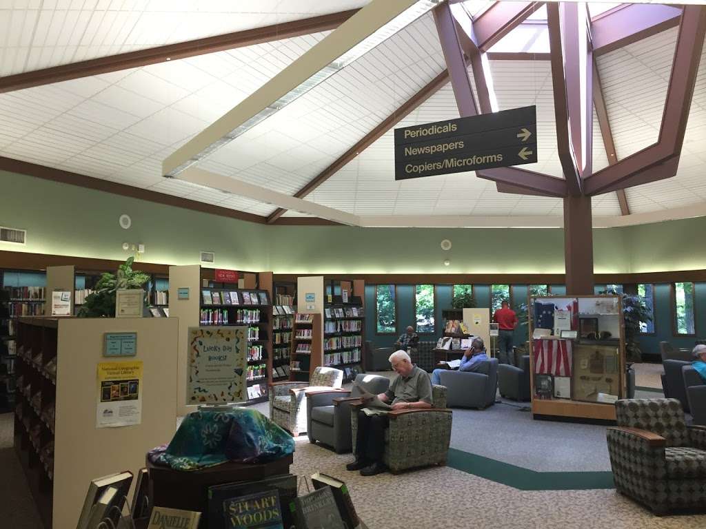 Brookfield Public Library | 1900 N Calhoun Rd, Brookfield, WI 53005, USA | Phone: (262) 782-4140