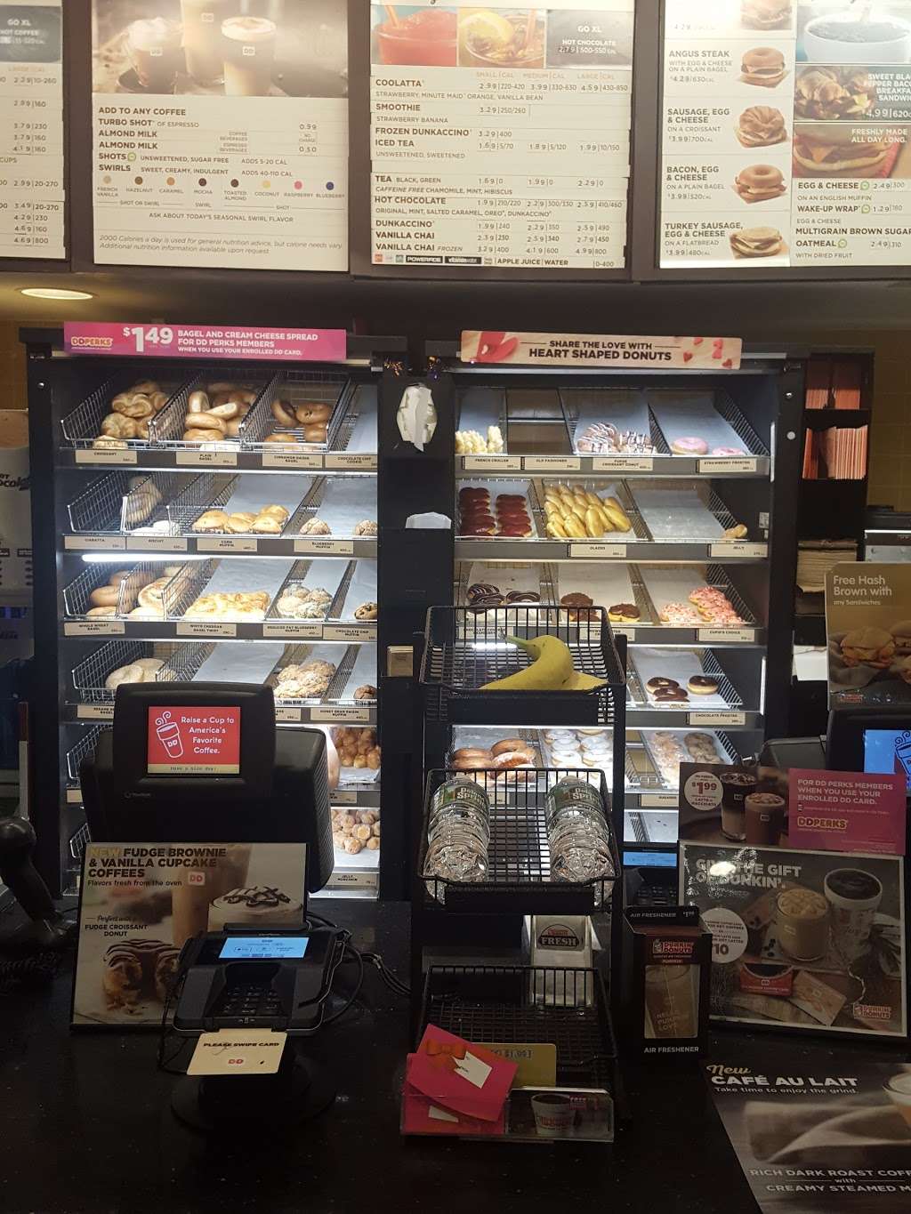 Dunkin Donuts | 4 Lawrence Harbor Rd, Laurence Harbor, NJ 08879, USA | Phone: (732) 765-9119