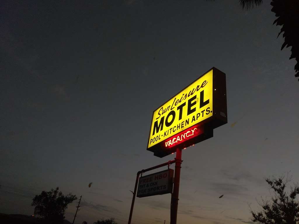 Sun Leisure Motel | 27350 CA-74, Sun City, CA 92585, USA | Phone: (951) 928-3717