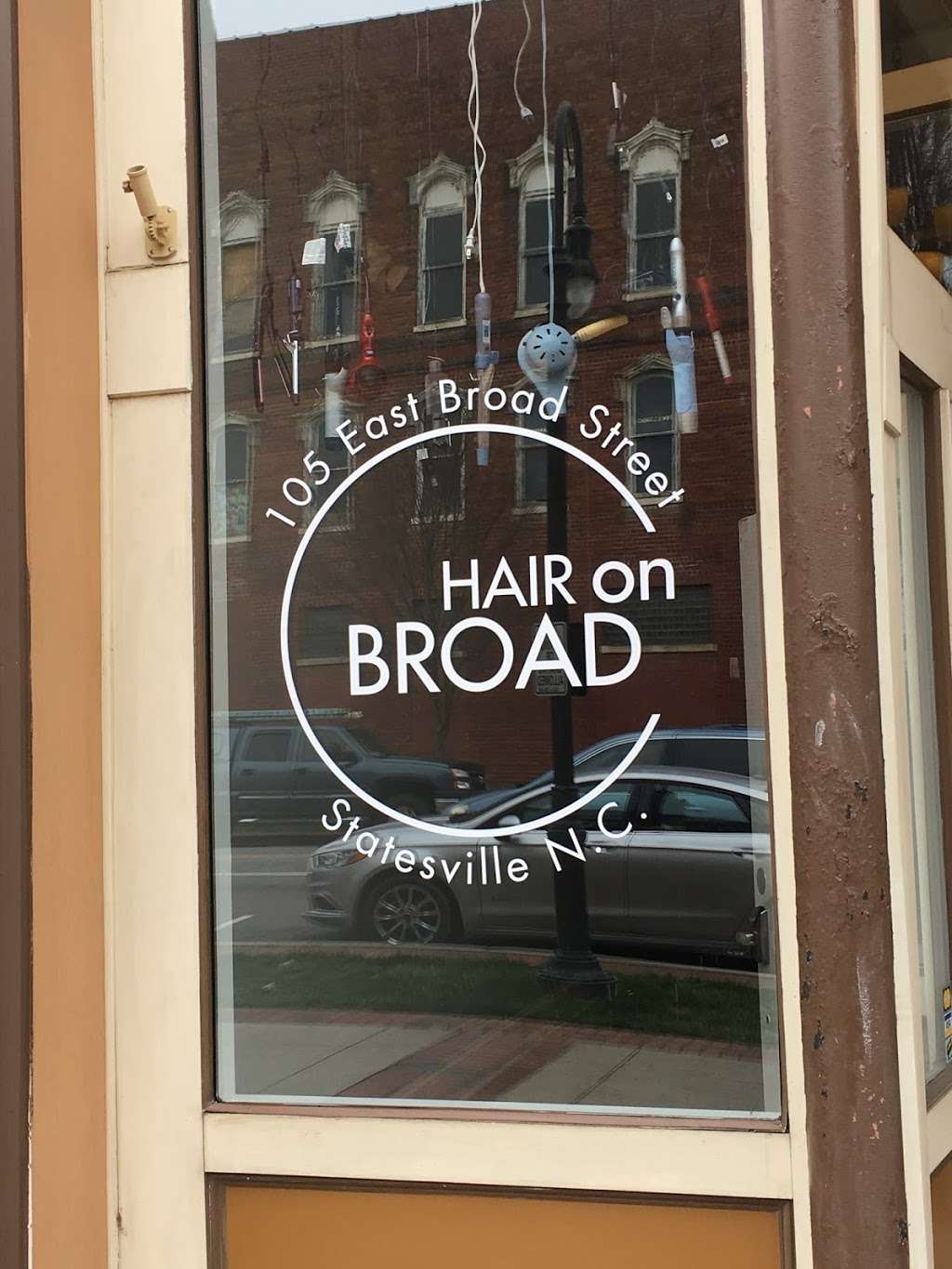 Hair on Broad | 634 Shelton Ave, Statesville, NC 28677, USA | Phone: (704) 380-4164