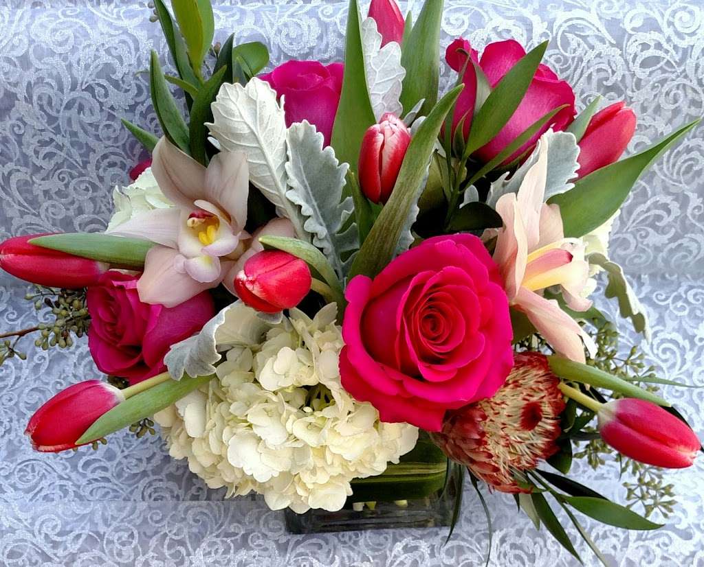 The Flower Basket of Westport | 995 Post Rd E, Westport, CT 06880 | Phone: (203) 222-0206