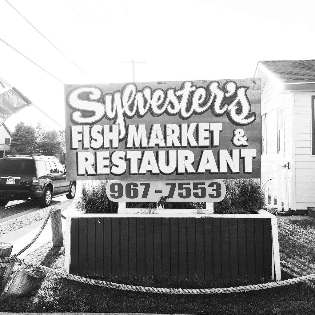 Sylvesters Fish Market and Restaurant | 503 21st St, Avalon, NJ 08202, USA | Phone: (609) 967-7553