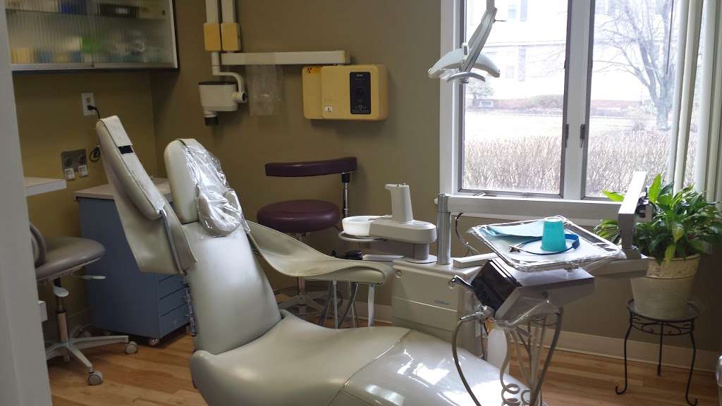 Dutch Neck Dental | 343 Dutch Neck Rd, East Windsor, NJ 08520, USA | Phone: (609) 448-7440