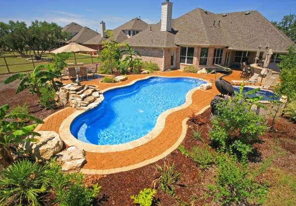 Russos Pool & Spa Inc. | 223 E North Ave, Northlake, IL 60164 | Phone: (708) 344-1166