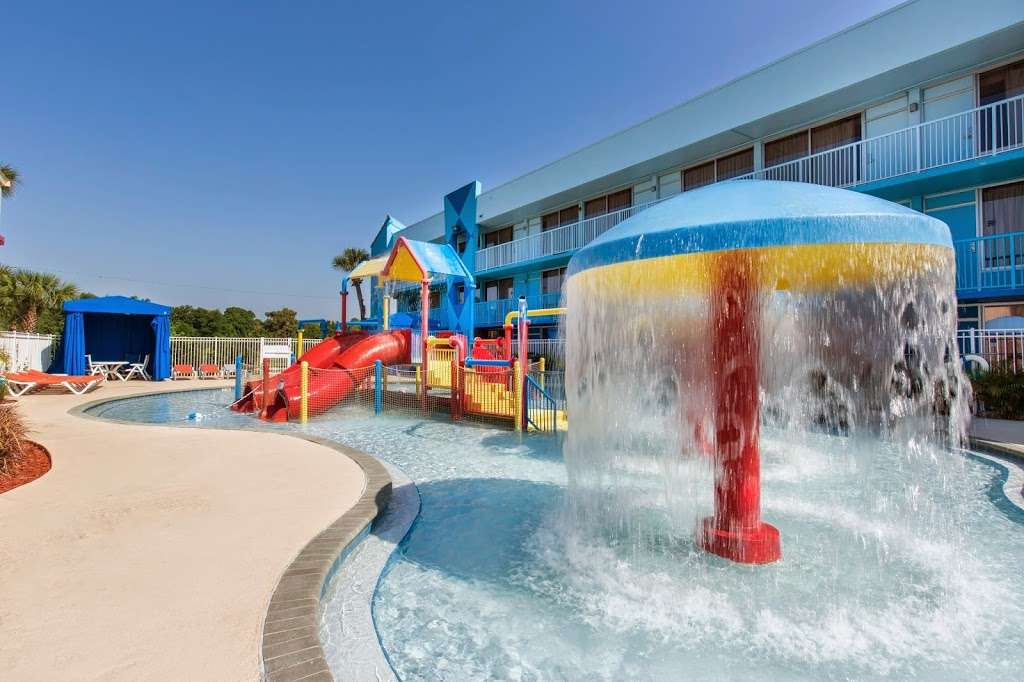 Flamingo Waterpark Resort | 2261 E Irlo Bronson Memorial Hwy, Kissimmee, FL 34744, USA | Phone: (407) 846-2221