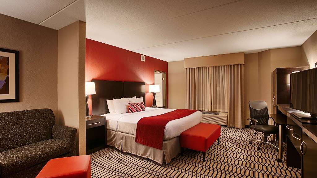 Best Western Plus BWI Airport North Inn & Suites | 6055 Belle Grove Rd, Baltimore, MD 21225, USA | Phone: (410) 789-7223
