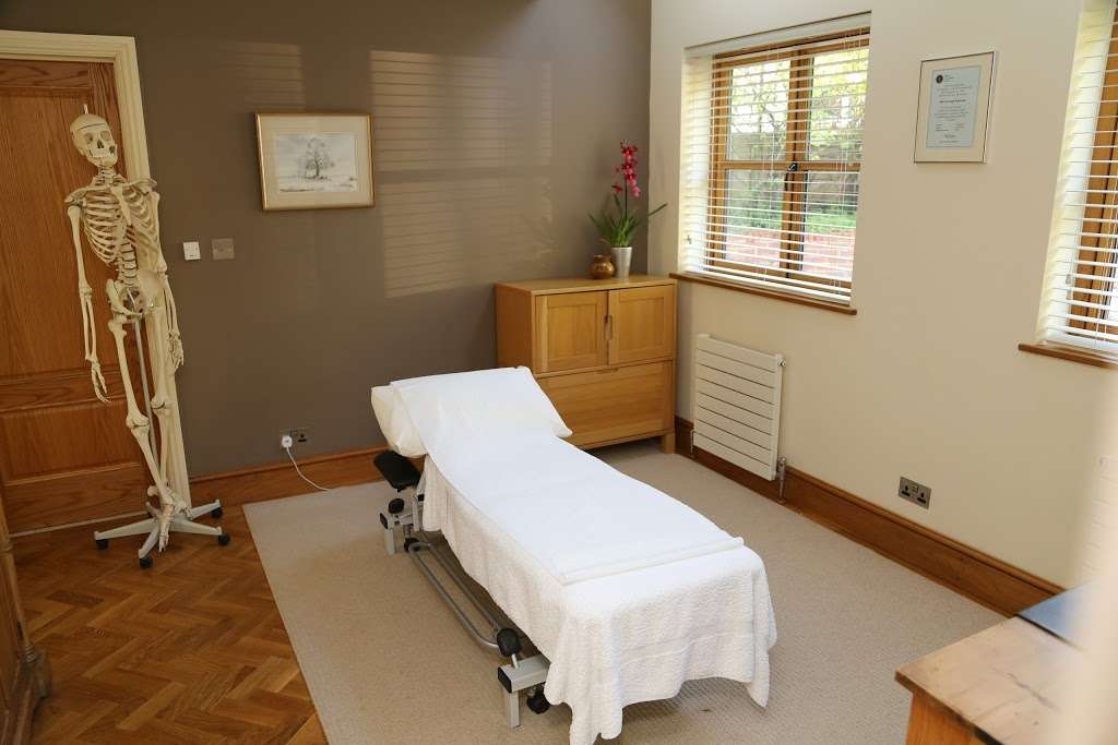 Valley Osteopathy | Crockenhill Ln, Eynsford DA4 0JL, UK | Phone: 01322 866209