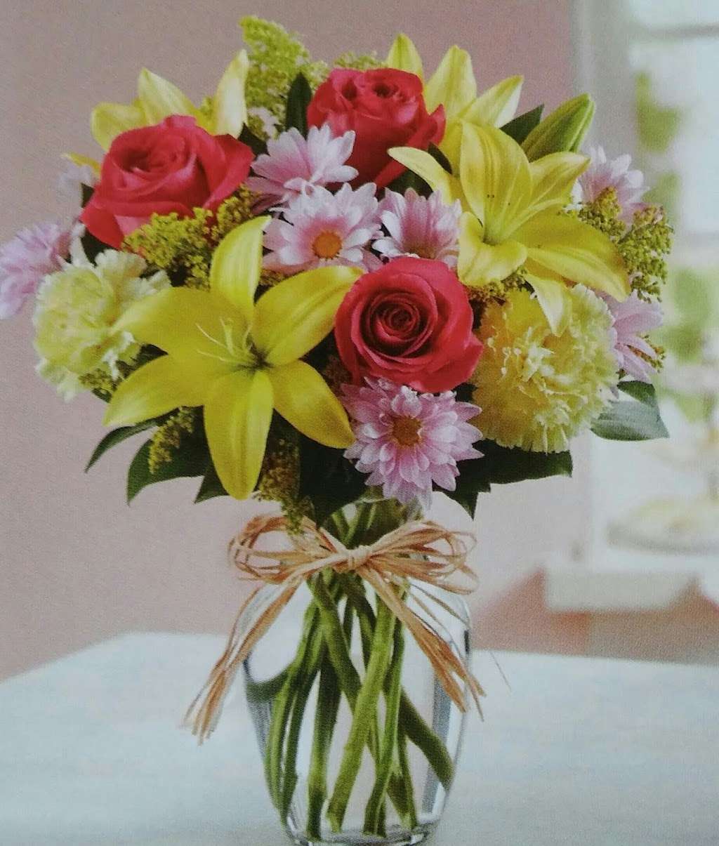 Designscapes By LEH Florist | 1522 Pine Grove Ave, Round Lake Beach, IL 60073, USA | Phone: (847) 308-0706