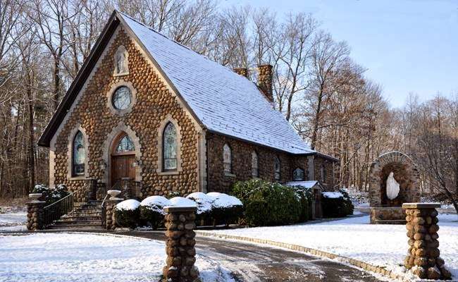 Our Lady of the Mount Roman Catholic Church | 167 Mt Bethel Rd, Warren, NJ 07059 | Phone: (908) 647-1075