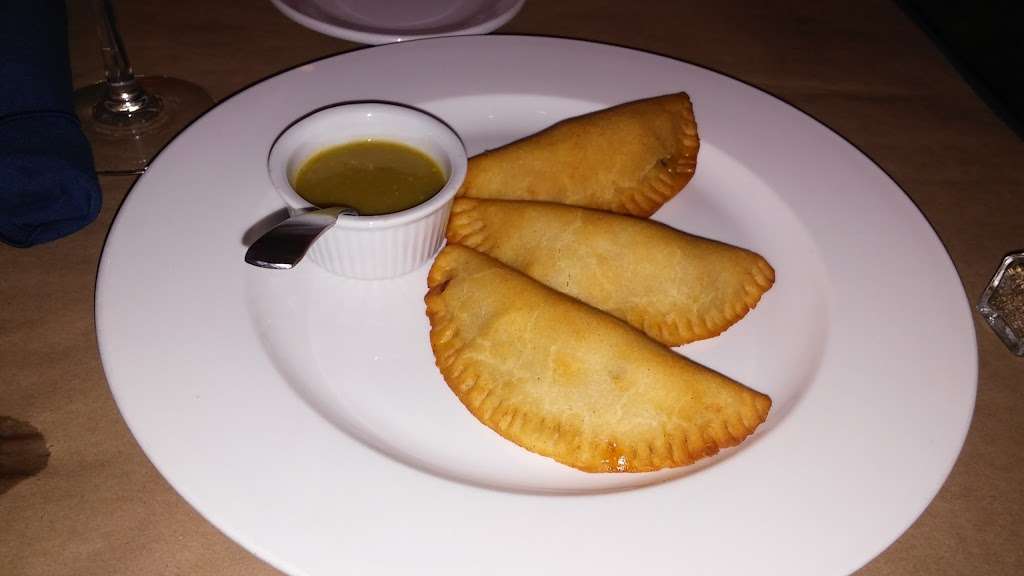 La Encantada Restaurant | 3437 W North Ave, Chicago, IL 60647, USA | Phone: (773) 489-5026