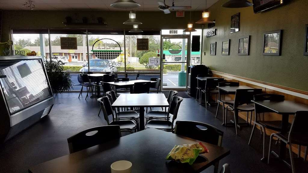 Deli Basket | 3078 Cypress Gardens Rd, Winter Haven, FL 33884, USA | Phone: (863) 325-9800