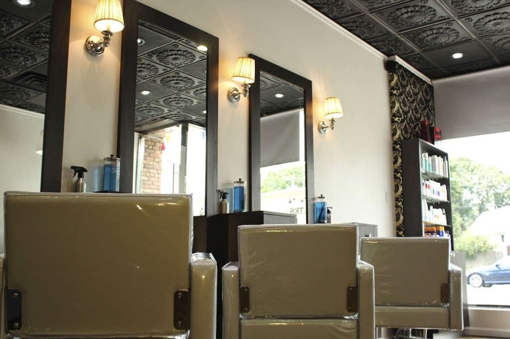 Jadore De Hair | 1 Glen Cove Rd, Greenvale, NY 11548 | Phone: (516) 200-9655