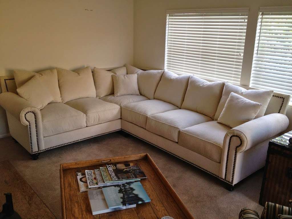 Monarch Custom Sofas | 292 S La Cienega Blvd #104, Beverly Hills, CA 90211, USA | Phone: (424) 313-8177