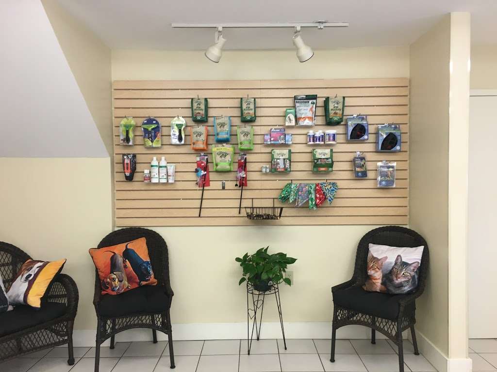 Arnold Pet Station | 1212 Ritchie Hwy, Arnold, MD 21012, USA | Phone: (410) 544-1130