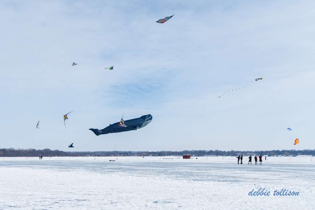 Sky Circus on Ice at Lake Lawn Resort | 2400 Geneva St, Delavan, WI 53115, USA | Phone: (800) 624-0052