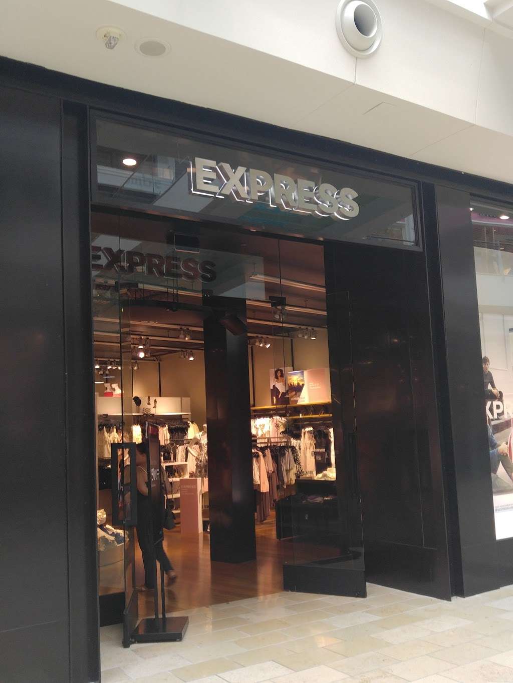 Express | 4200 Conroy Rd, Orlando, FL 32839, USA | Phone: (407) 370-4402