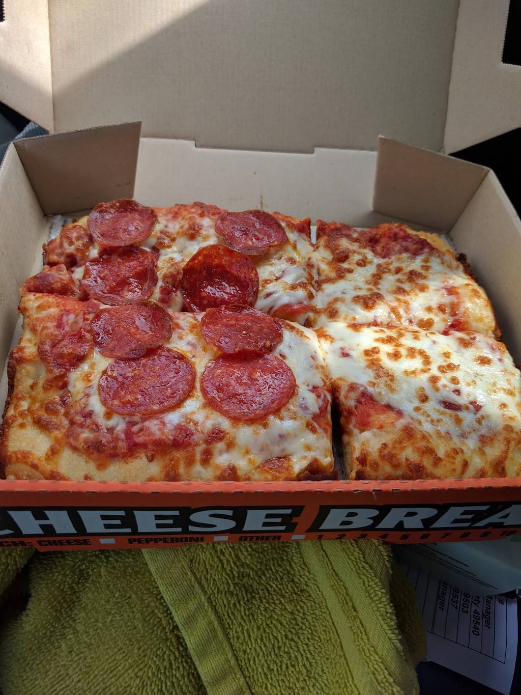 Little Caesars Pizza | 10706 E Point Twenty-Two Blvd SUITE A108, Mesa, AZ 85212, USA | Phone: (480) 739-9290