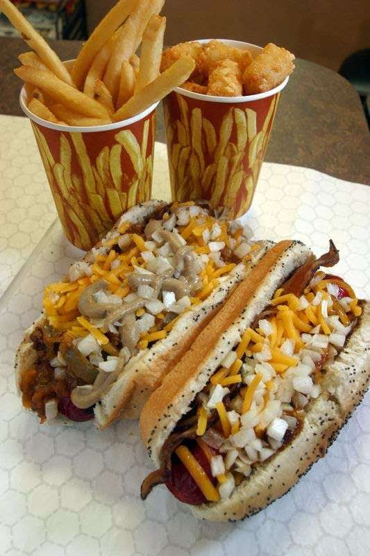 King David Dogs | 7800 Col. H. Weir Cook Memorial Dr, Indianapolis, IN 46241, USA