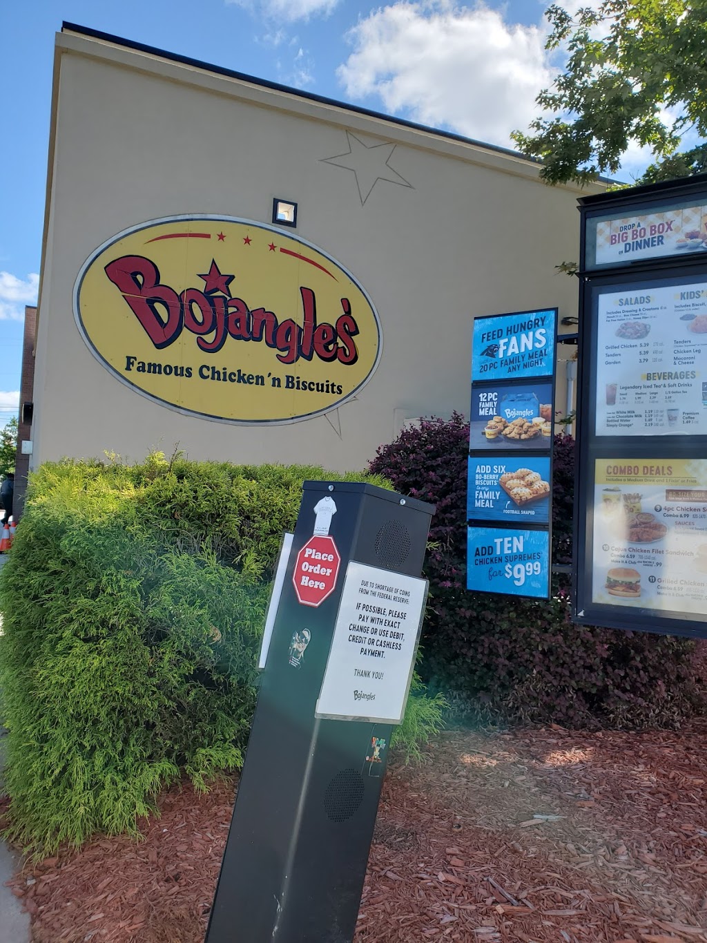 Bojangles | 3707 Elmsley Ct, Greensboro, NC 27406, USA | Phone: (336) 273-7616