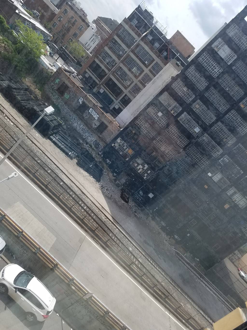 Comfort Inn Sunset Park / Park Slope | 353 38th St, Brooklyn, NY 11232, USA | Phone: (718) 369-7171