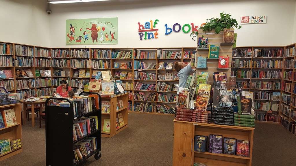 Half Price Books Schaumburg | 1075 E Golf Rd, Schaumburg, IL 60173, USA | Phone: (847) 995-0240