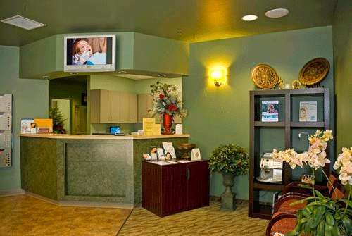 Lalitha Smile Dental Services | 1372 N McDowell Blvd Ste B1, Petaluma, CA 94954, USA | Phone: (707) 778-9993