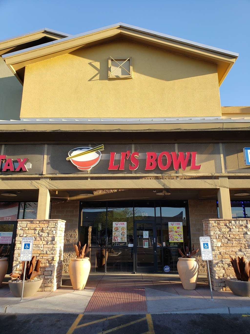 Lis Bowl | 6260 S 35th Ave #174, Phoenix, AZ 85041, USA | Phone: (602) 268-8500