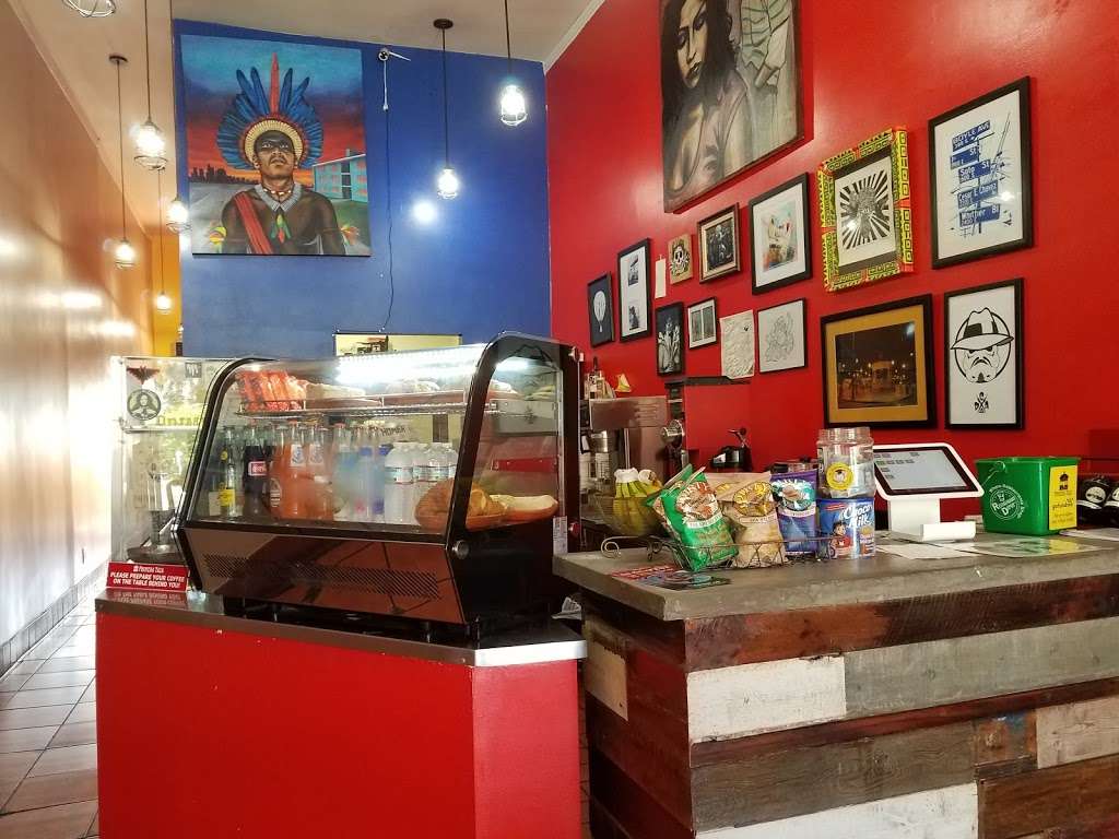 El Café by Primera Taza | 622 S Anderson St #107, Los Angeles, CA 90023, USA | Phone: (323) 671-9846