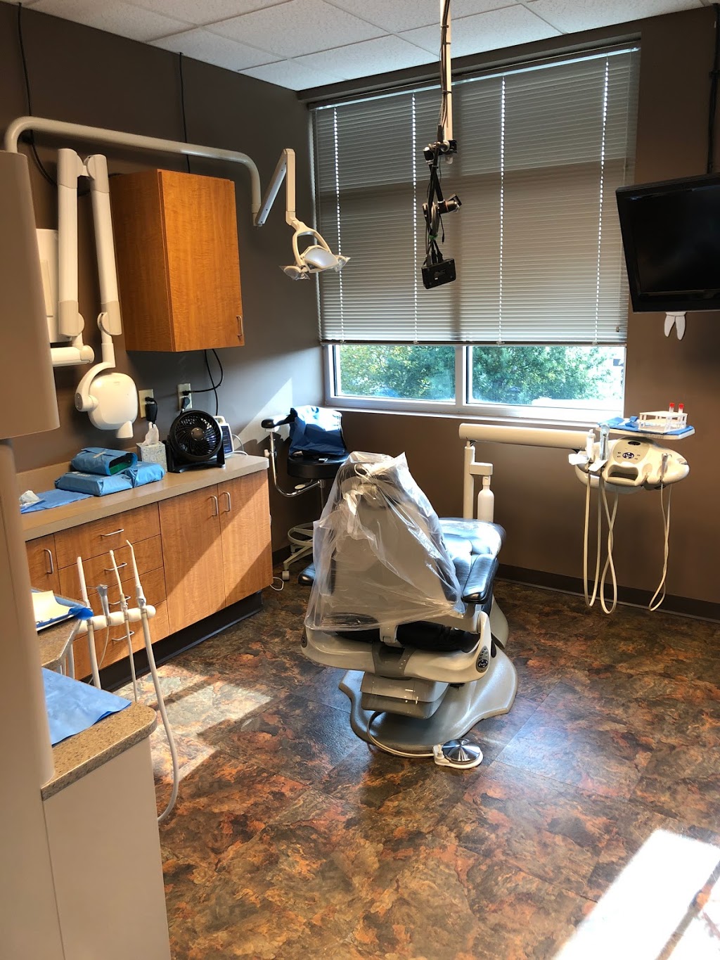 Nashville Dental Implant Center | 317 Seven Springs Way, Brentwood, TN 37027, USA | Phone: (615) 436-5987