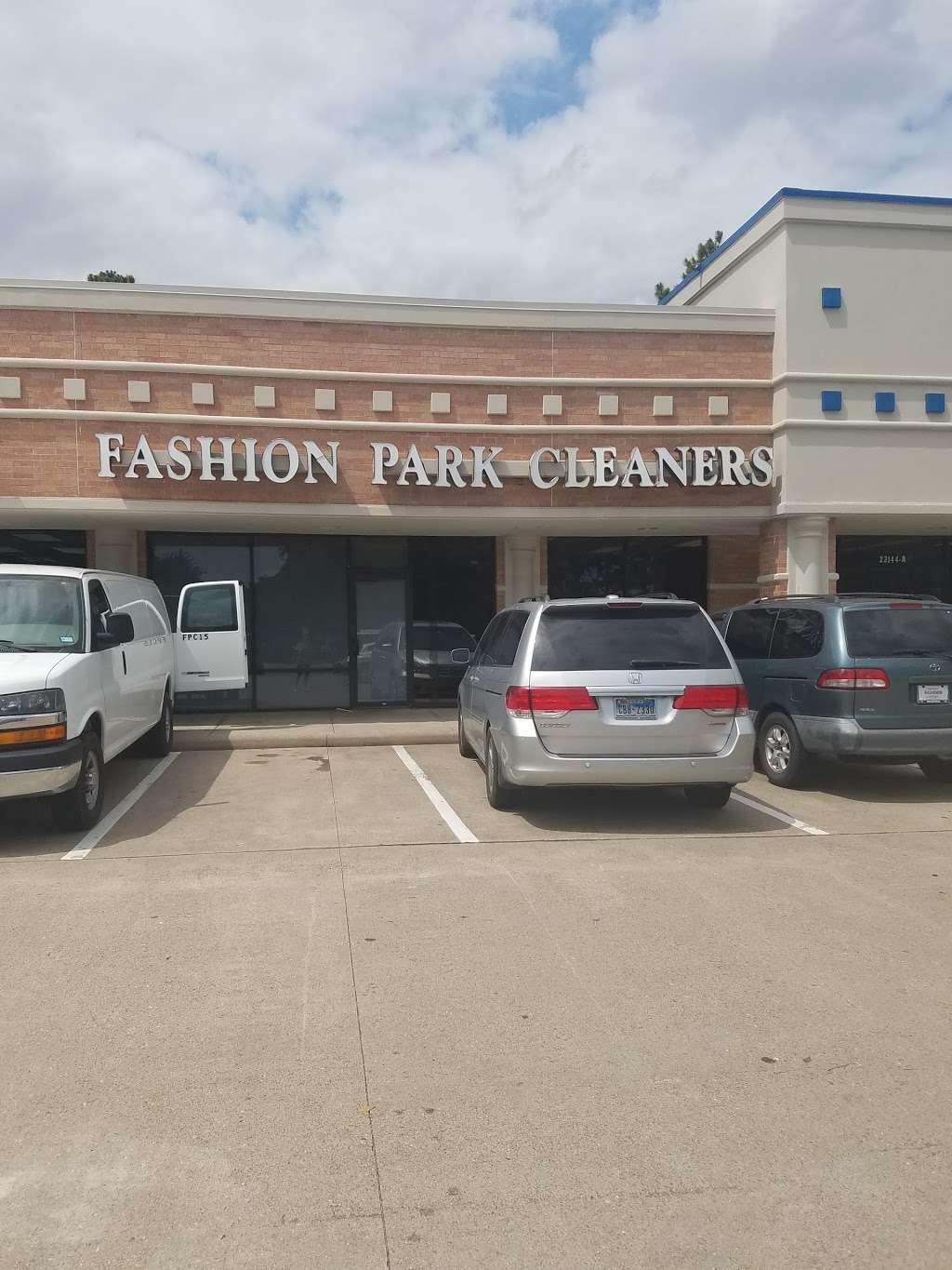 Fashion Park Cleaners | 23144 Cinco Ranch Blvd # A, Katy, TX 77494, USA | Phone: (281) 395-1055