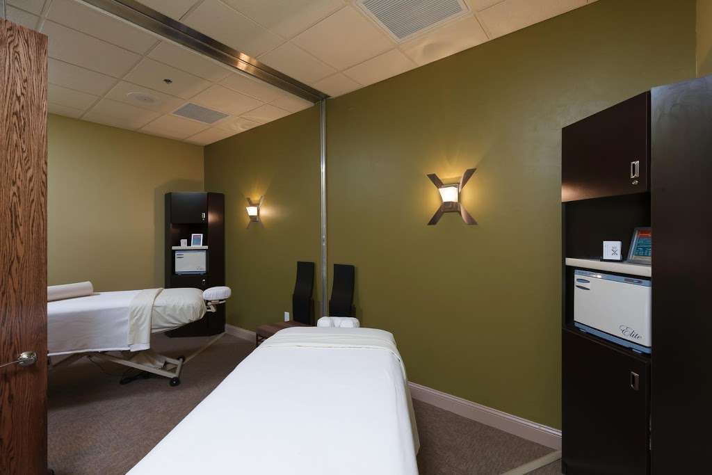 MassageLuXe - Carmel | 11529 Spring Mill Rd #200, Carmel, IN 46032, USA | Phone: (317) 203-3303