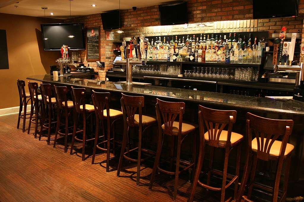 Taphouse Grille - WAYNE | 344 French Hill Rd, Wayne, NJ 07470 | Phone: (973) 832-4141