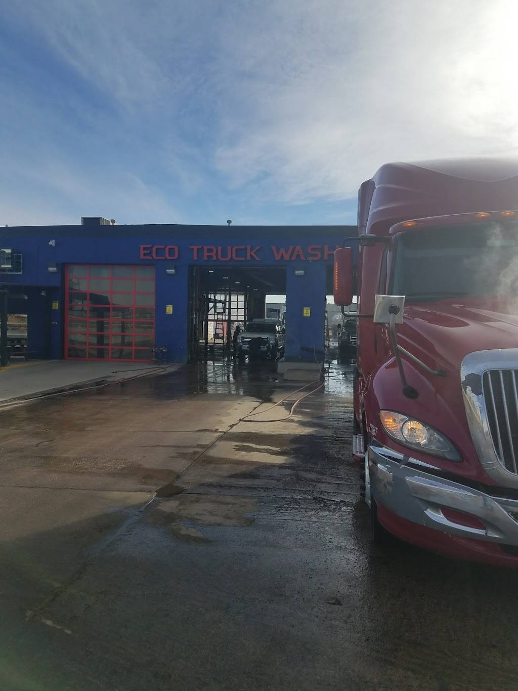 Eco Truck Wash | 5150 Brighton Blvd, Denver, CO 80216, USA | Phone: (303) 292-4677