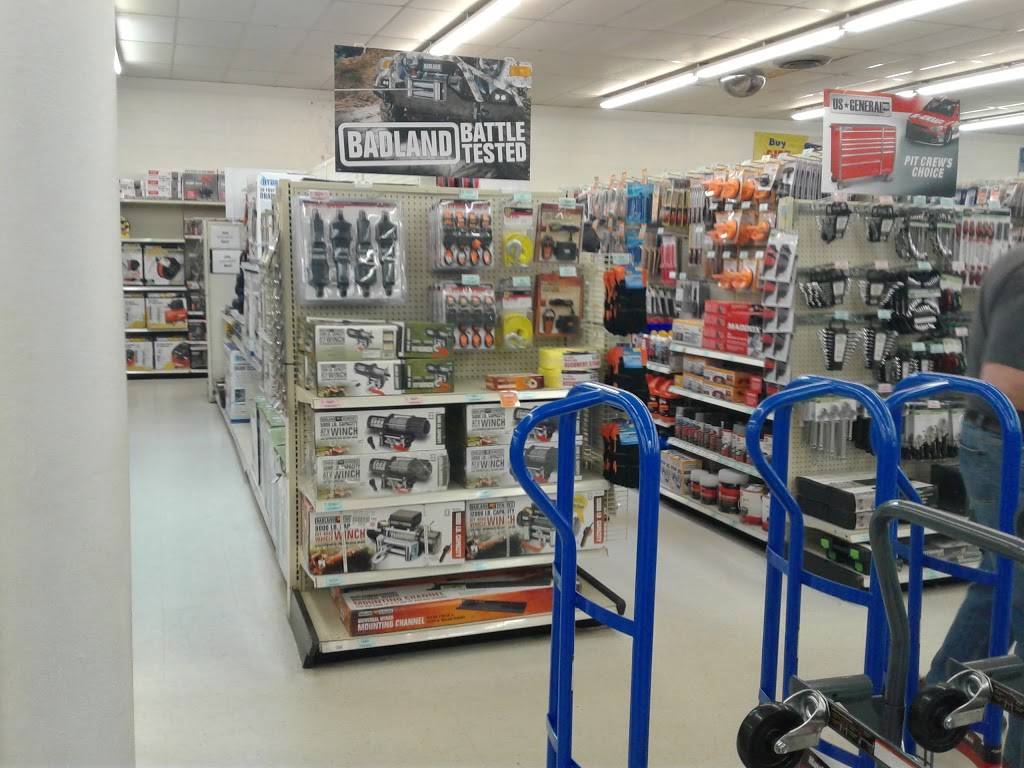 Harbor Freight Tools | 34900 Groesbeck Hwy, Clinton Twp, MI 48035, USA | Phone: (586) 790-5340