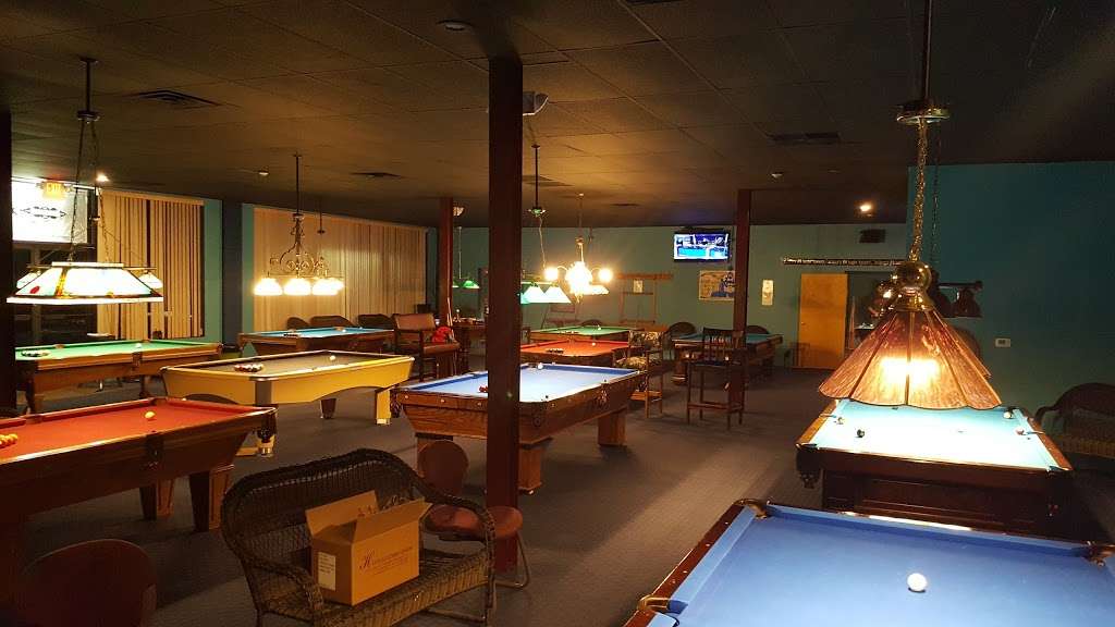 Rack and Roll Billiard Hall and Museum | 432 NJ-31, Washington, NJ 07882 | Phone: (908) 574-2177