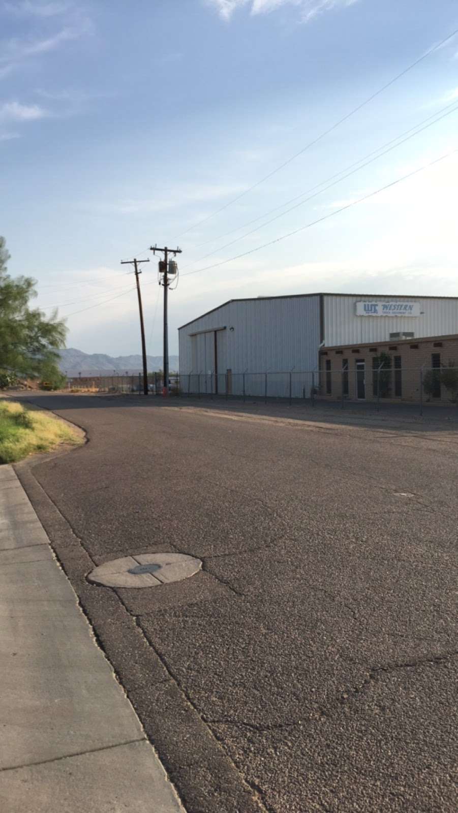 Western Truck Equipment Co | 2400 S 14th St, Phoenix, AZ 85034 | Phone: (602) 257-0777