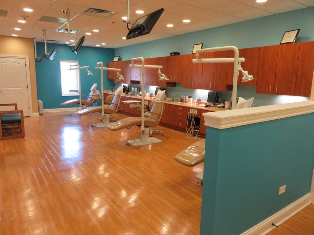 Goshgarian Orthodontics | 5465 Grand Ave #103, Gurnee, IL 60031 | Phone: (847) 623-5420