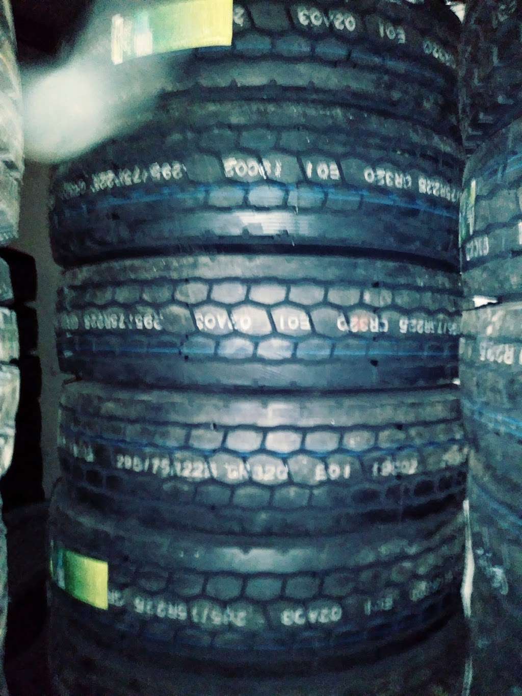 Standard Tire Wholesale | 13122 Lookout Way, San Antonio, TX 78233, USA | Phone: (210) 316-4035