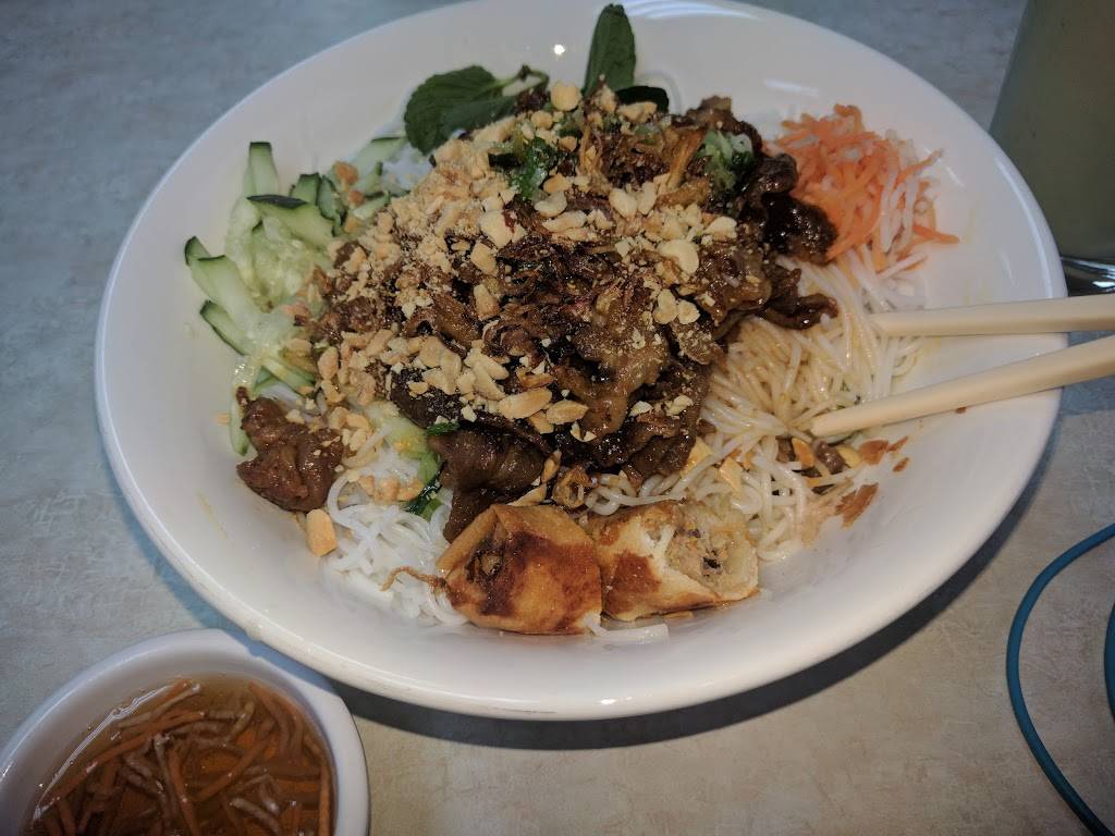 Hu Tieu My Tho Restaurant | 1818 E Pioneer Pkwy #174, Arlington, TX 76010 | Phone: (817) 804-1904