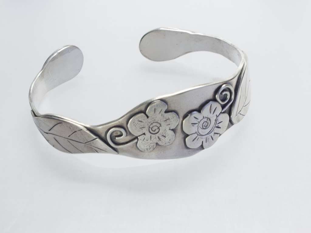 Silver Cloud Designs Jewelry | Beacon Hill Dr, Lafayette, CO 80026, USA | Phone: (303) 885-0640