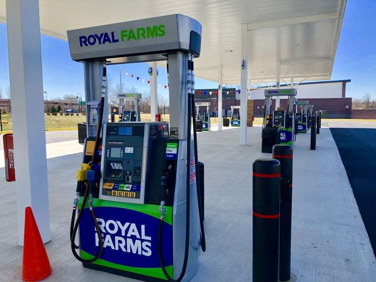 Royal Farms | 43101 Van Metre Drive, Ashburn, VA 20148, USA | Phone: (703) 729-5447