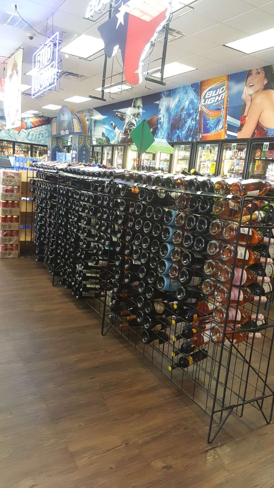 Irving Heights Beer & Wine | 1550 E Irving Blvd, Irving, TX 75060, USA | Phone: (972) 438-2700