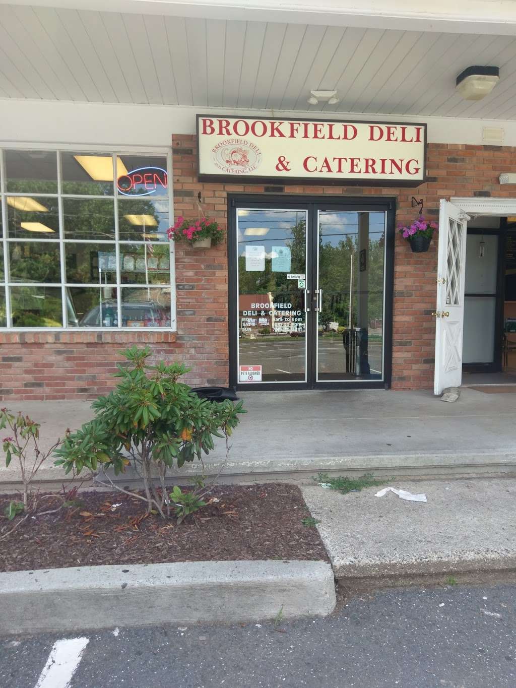 Brookfield Deli & Catering | 782 Federal Rd, Brookfield, CT 06804, USA | Phone: (203) 740-9449