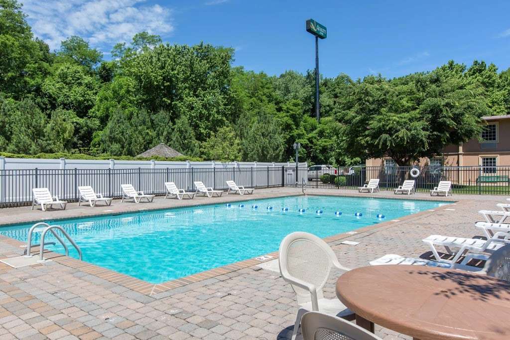 Quality Inn | 1691 Route 46 West, Ledgewood, NJ 07852, USA | Phone: (973) 347-5100