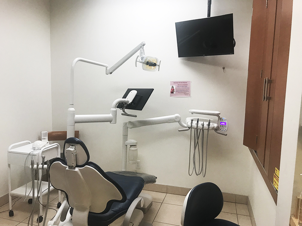 West Corona Dentistry | 4264 Green River Rd #102, Corona, CA 92880, USA | Phone: (951) 340-0200